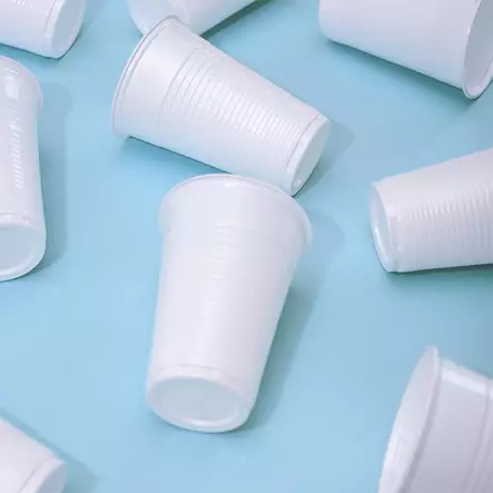 Kertakäyttömuki valkoinen - Kertakäyttöruokailuvälineet ja servetit - 4742002006340 - 2