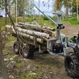 Vahva tukkikärry tukille ja kaatuneelle puulle jota voi vetää vetokoukussa - Mönkijän peräkärryt ja tukkikärryt - 6438168105130 - 27