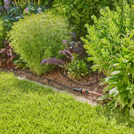 Gardena micro drip järjestelmä käytössä - Vesiletkut - 4078500018241 - 2