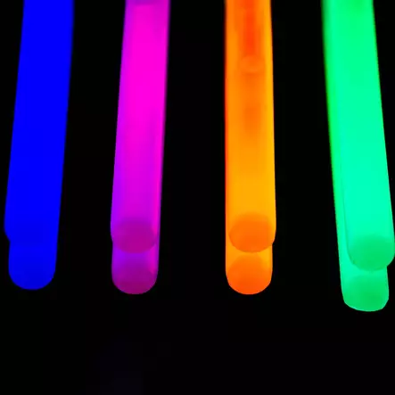 Pimeässä hohtavat tikut - Leikkityökalut ja muut sisälelut - 8711295198571 - 2