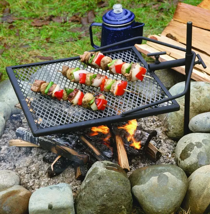 Jalustallinen nuotiogrilli - Nuotiogrillit ja makkaratikut - 6438168093031 - 4