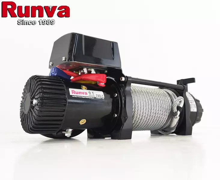 Runva kauko-ohjattva vaijerivinssi offroad autoon 9.5EWB-Q vaijerilla +4000kg Offroad Mitsubish - Auton vinssit - 6438471002461 - 1