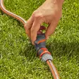 Gardena ogs säätöventtiili asennettuna vesiletkuun - Vesiletkuliittimet - 4078500066372 - 2