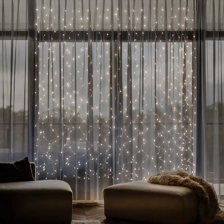 Finnlumor hurrikaani valoverho 560 microled - Ikkuna- ja räystäsvalosarjat - 6410416313092 - 1