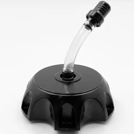 musta tankin korkki - Crossin ja mopon polttoainetankit - 6438471025583 - 1