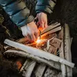 Tulikivi nuotion sytytys - Retkipuukot ja retkikirveet - 6416885846963 - 2