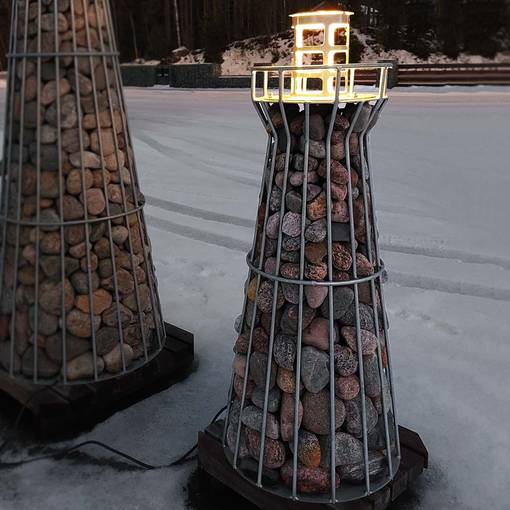kivimajakka-l-ngn-s-120cm-kivill-t-ytett-v-koristemajakka