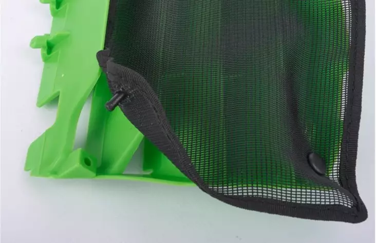 Jäähdyttimen suojaverkko Polisport KXF250 17- - Motocrosspyörien jäähdyttimien suojat - 5604415082573 - 2