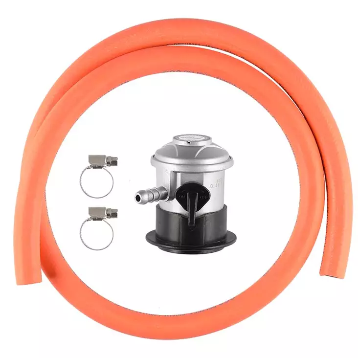 Mustang kaasun matalapainesäädinsarja 30 mbar kumiletkulla ja kiristimillä - Kaasuletkut ja matalapainesäätimet - 6410413291423 - 1