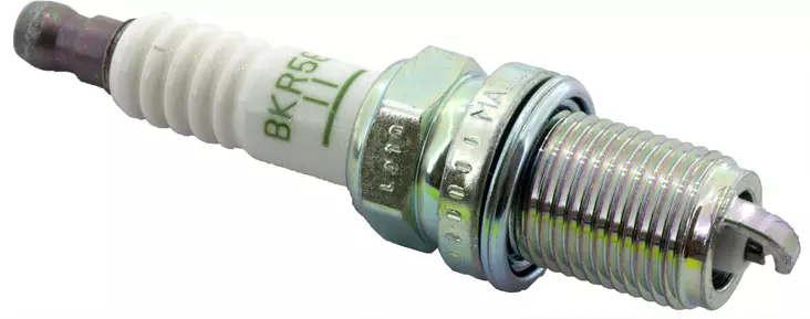 Sytytystulppasarja NGK BKR4E-11 (4 kpl) - Sytytystulpat - 087295154243 - 2