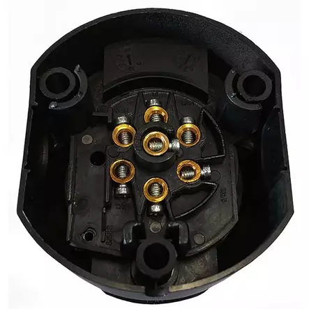 Vetoauton muovinen pistorasia 7-napainen - Peräkärryn pistorasiat ja pistokkeet - 6430050630034 - 2