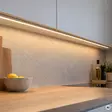 Yhtenäinen led nauhavalo keittiön työtasolla - Led-nauhat ja led-listat - 6438152074954 - 5