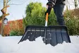 Lumentyönnin Fiskars SnowXpert 155 cm - Lumikolat, lumilapiot ja petkeleet - 6411501430014 - 4