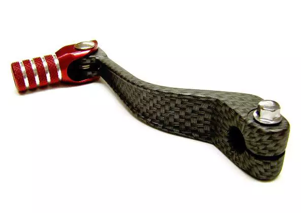 Vaihdepoljin Tec-X Carbon / Punainen, Derbi Senda / Aprilia RX,SX - Derbin rungon varaosat - 6438235015324 - 2