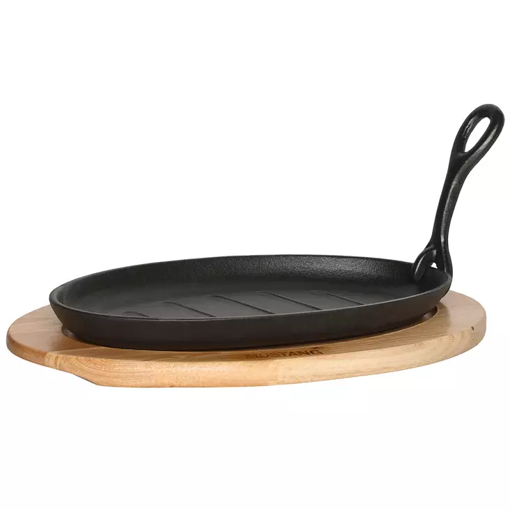 Mustang valurautapannu grillikäyttöön - Muurinpohjapannut ja muut nuotiopannut - 6410416527864 - 1