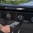 Suuri griddle kaasugrilli terassille ja kesäkeittiöön avattava luukku - Kaasugrillit - 6410416532165 - 5