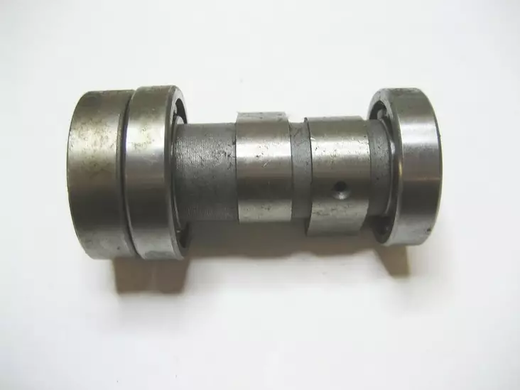 moottorin nokka-akseli - Mönkijän moottorin osat - 6419773656675 - 1
