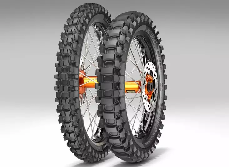 Takarengas Metzeler MC360 120/100-18 - Motocrosspyörän 18" renkaat - 8019227276275 - 2