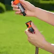 Stop liitin vesihanan gardena asennettuna vesiletkuun - Vesiletkuliittimet - 4078500011396 - 2