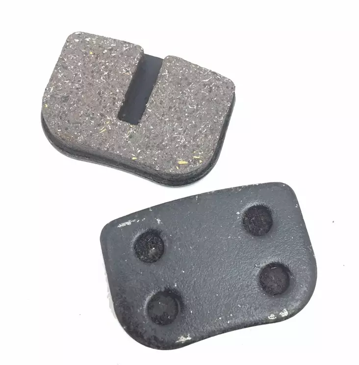 Crossi 50cc Samurai jarrupalat taka/etu - Crossin ja mopon jarrupalat - 6419773689796 - 2