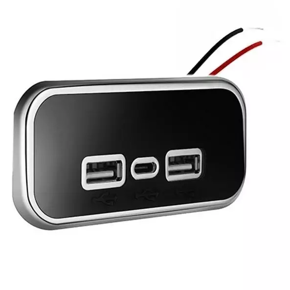 USB-latauspistoke 12-24V 2xUSB 1xUSB-C - Tupakansytytyspistokkeet ja laturit - 6419774007766 - 1