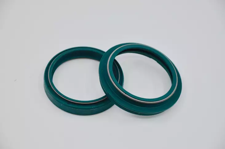 SKF Öljy & Pölytiiviste 50mm - Marzocchi - Etuiskunvaimentimien öljytiivisteet ja pölytiivisteet - 8050040140886 - 2