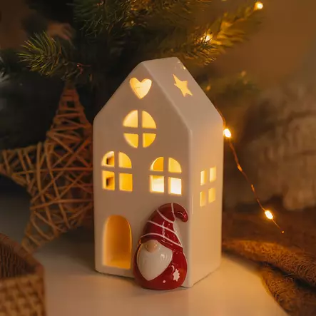 Jouluinen talolyhty tontulla - Talolyhdyt - 6410416387017 - 2