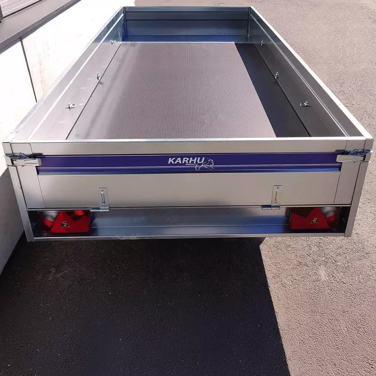 Karhu m tai l kärryn etu tai takalaita - Peräkärryn kuomut ja kuomutarvike - 612057 - 1