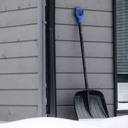 Paras lapio lumityöhön - Lumikolat, lumilapiot ja petkeleet - 6423800030079 - 2