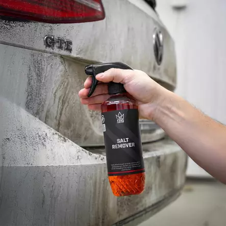 Suolanpoistoaine auton maalipinnan ja vanteiden puhdistukseen - Muut autonhoitotuotteet - 6430042696659 - 2