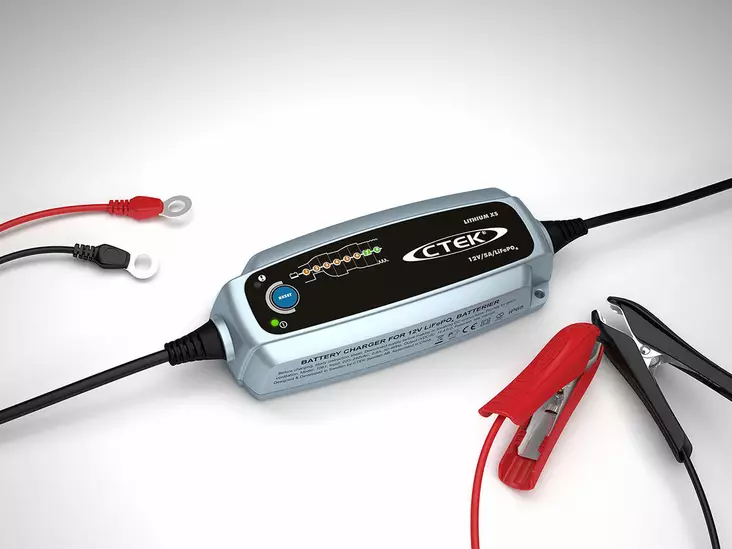 akkulaturi Ctek XS litium 12V 5A - Akkulaturit - 7350009568999 - 1